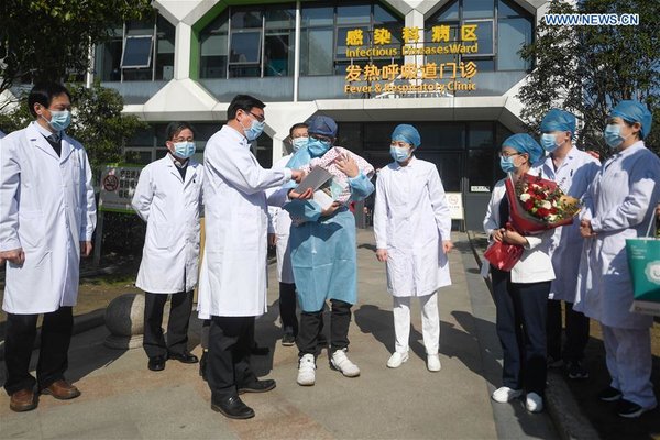 CHINA-ZHEJIANG-HANGZHOU-YOUNGEST PATIENT-CURED (CN)