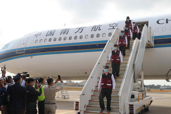 China Committed to Combating Health Threat Facing Mankind China Committed to Combating Health Threat Facing Mankind