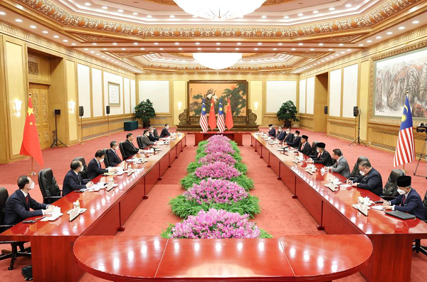 Xi Meets Malaysian PM Xi Meets Malaysian PM