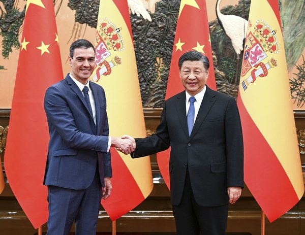 Xinhua Headlines: Xi's Diplomatic Agenda Reflects China's Role in World Peace, Development Xinhua Headlines: Xi's Diplomatic Agenda Reflects China's Role in World Peace, Development