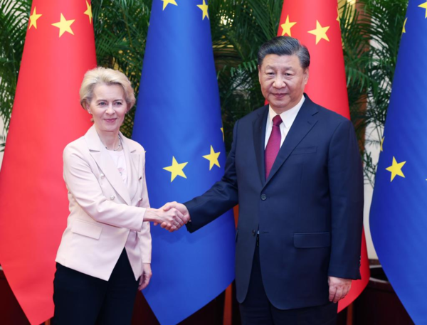 Xi Holds Trilateral Meeting with Macron, von der Leyen Xi Holds Trilateral Meeting with Macron, von der Leyen
