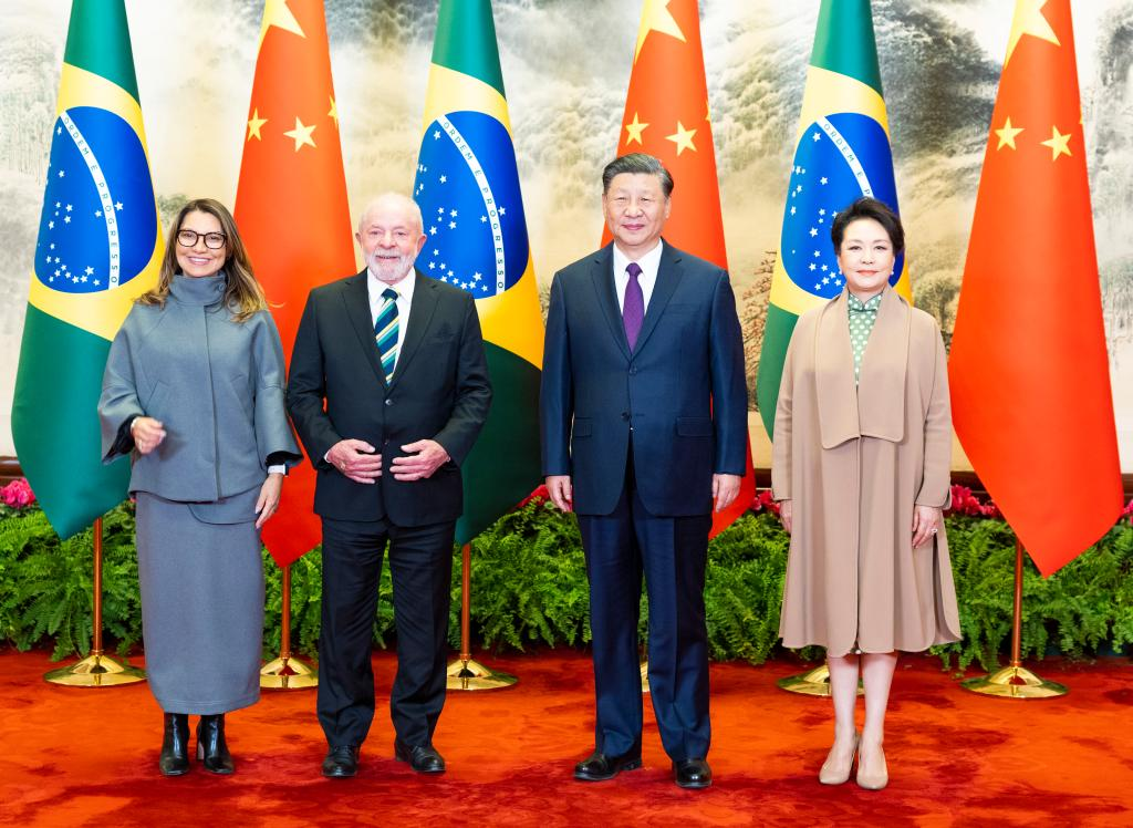 Xinhua Headlines: Xi, Lula Map out Future China-Brazil Ties Xinhua Headlines: Xi, Lula Map out Future China-Brazil Ties