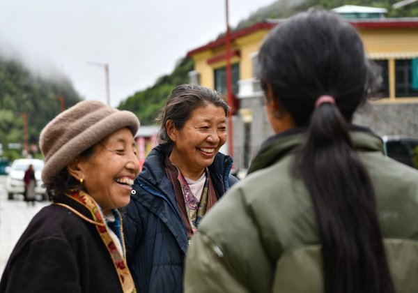 GLOBALink | Villagers in Yumai Embrace Better Life GLOBALink | Villagers in Yumai Embrace Better Life