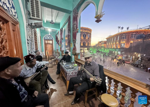 Across China: Kashgar Blends Multi-Ethnic Culture, Facilitates Eurasian Commerce Across China: Kashgar Blends Multi-Ethnic Culture, Facilitates Eurasian Commerce