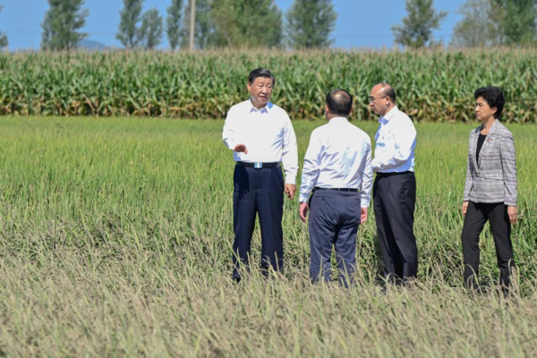 Xi Visits Flood-Affected Villagers in NE China's Heilongjiang Province Xi Visits Flood-Affected Villagers in NE China's Heilongjiang Province