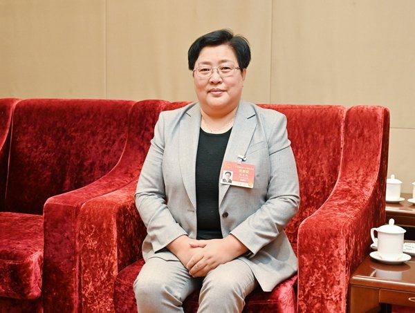 Zhang Baoyan: Promoting Safety Education of Teens Zhang Baoyan: Promoting Safety Education of Teens