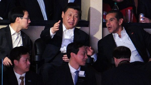 'To Me, You Are America': Xi Jinping's Interactions with American People 'To Me, You Are America': Xi Jinping's Interactions with American People
