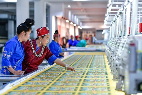 Master of Crafts | Yearender: Intangible Cultural Heritages — Charm of Chinese Culture in the New Era