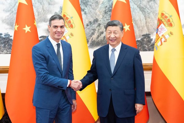 Xi Meets Spanish Prime Minister Xi Meets Spanish Prime Minister