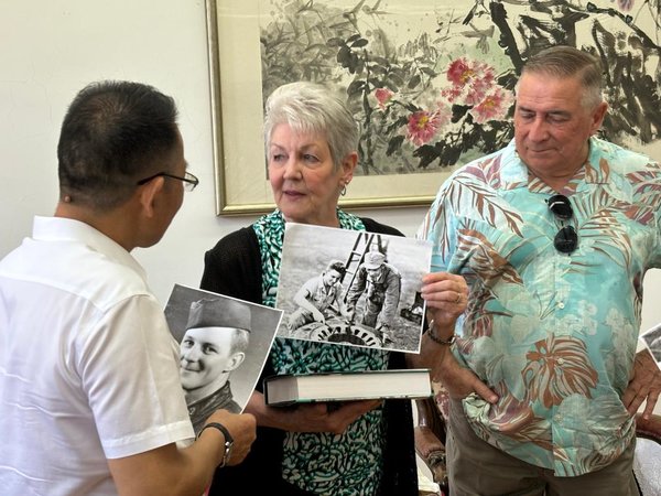 Descendants of 'Flying Tigers' Visit Central China's Zhijiang County