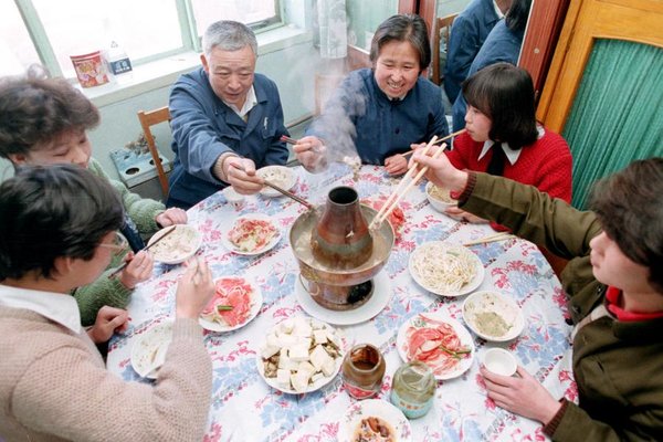 Changing Chinese Dining Culture over Past Decades Changing Chinese Dining Culture over Past Decades