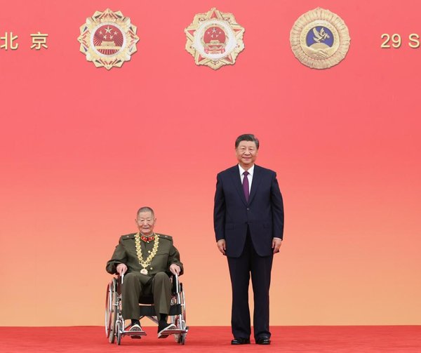 Xi Focus: Honoring Role Models, Xi Makes Rallying Call for Making China Stronger Xi Focus: Honoring Role Models, Xi Makes Rallying Call for Making China Stronger
