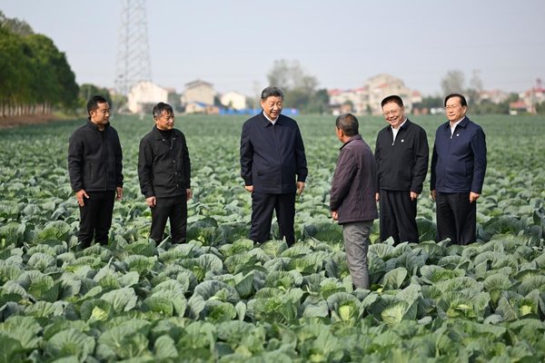 Xi Inspects Central China's Hubei Province Xi Inspects Central China's Hubei Province