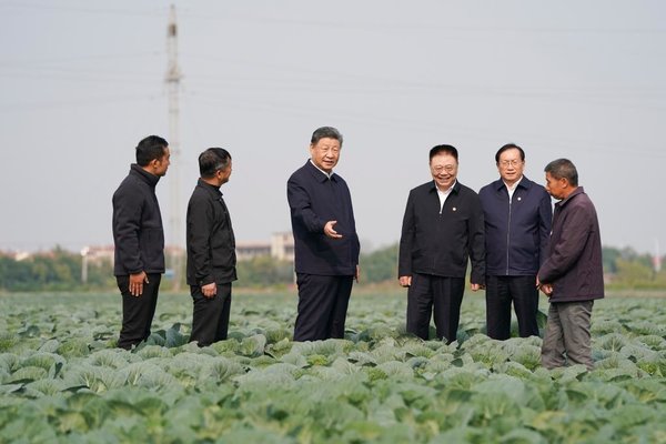 Xi Inspects Central China's Hubei Province Xi Inspects Central China's Hubei Province