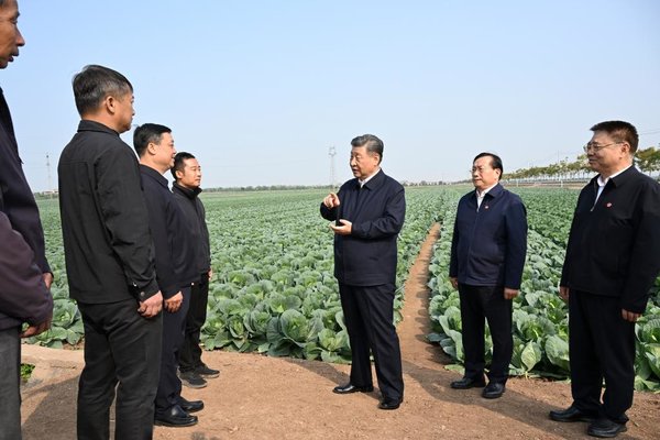 Xi Inspects Central China's Hubei Province Xi Inspects Central China's Hubei Province