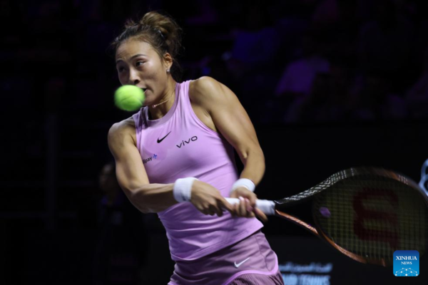 Zheng Qinwen Defeats Rybakina to Claim Her First Win at WTA Finals Zheng Qinwen Defeats Rybakina to Claim Her First Win at WTA Finals