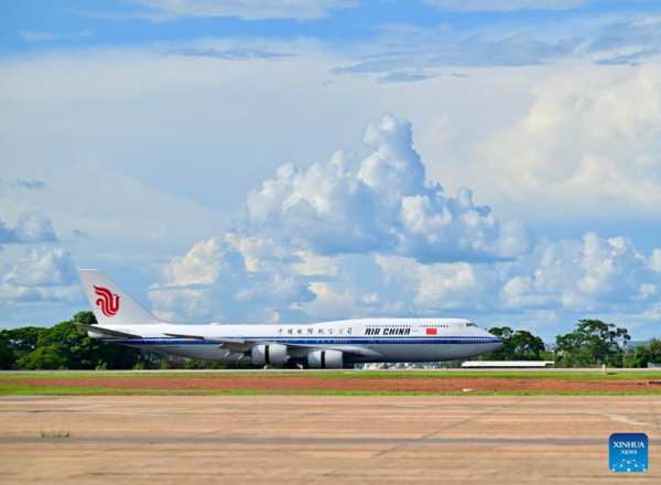 Xi Arrives in Brasilia for State Visit to Brazil Xi Arrives in Brasilia for State Visit to Brazil