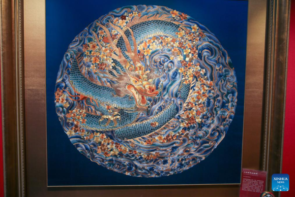 Inheritor of Beijing Embroidery Inheritor of Beijing Embroidery