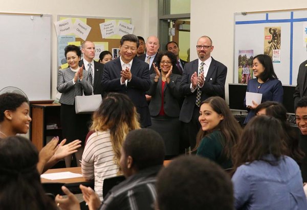 Xi's New Year Cards Cement Friendship Between Chinese, Americans Xi's New Year Cards Cement Friendship Between Chinese, Americans