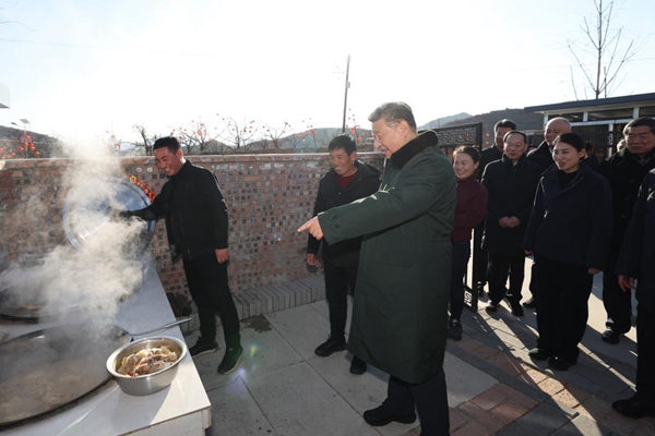 Xi Visits Flood-Affected Residents in Northeast China Xi Visits Flood-Affected Residents in Northeast China