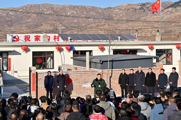 Xi Visits Flood-Affected Residents in Northeast China Xi Visits Flood-Affected Residents in Northeast China