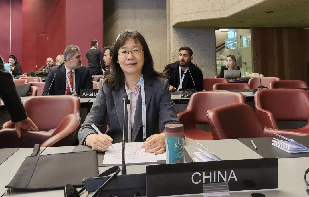 Two Sessions | Deputy Proposes More Support for Women in Science Two Sessions | Deputy Proposes More Support for Women in Science