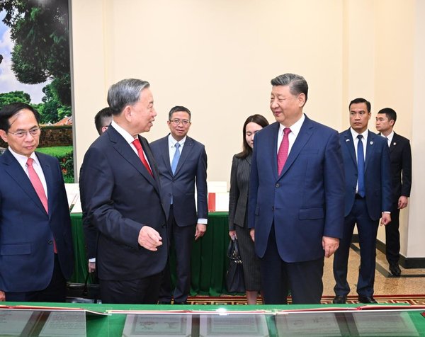 Xi Calls for Deepening Building of China-Vietnam Community with Shared Future Xi Calls for Deepening Building of China-Vietnam Community with Shared Future