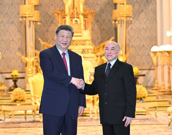 Xi Says China, Cambodia Set Model for Equality, Mutual Trust, Win-Win Cooperation Between Countries of Different Sizes Xi Says China, Cambodia Set Model for Equality, Mutual Trust, Win-Win Cooperation Between Countries of Different Sizes