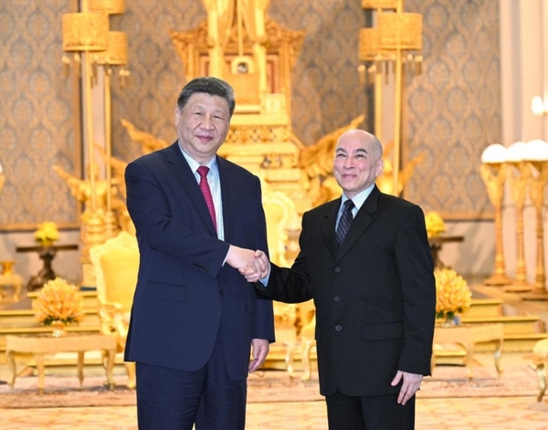 Feature: Amidst Khmer New Year Festivities, Cambodia Hugs Old Friend from China Feature: Amidst Khmer New Year Festivities, Cambodia Hugs Old Friend from China