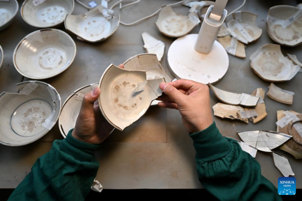 China's Shanxi Makes Great Efforts to Protect and Study Yungang Grottoes