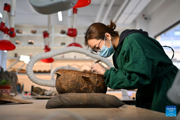 China's Shanxi Makes Great Efforts to Protect and Study Yungang Grottoes
