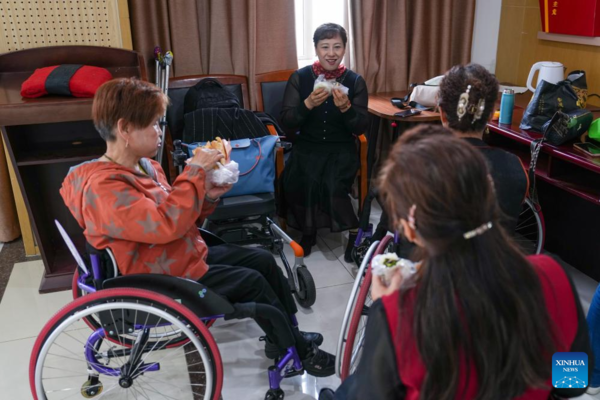 Wheelchair Dancers Light Up Life with Art
