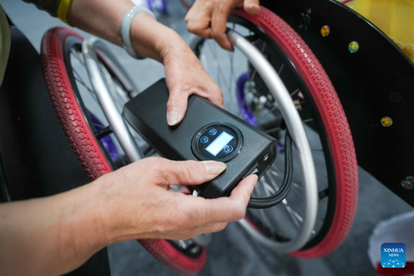 Wheelchair Dancers Light Up Life with Art