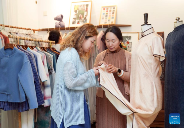 Escaping Urban Hustle with Stitches: Qipao Studio Owner's Life in Suburban Shanghai