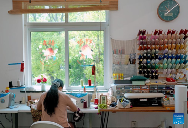 Escaping Urban Hustle with Stitches: Qipao Studio Owner's Life in Suburban Shanghai