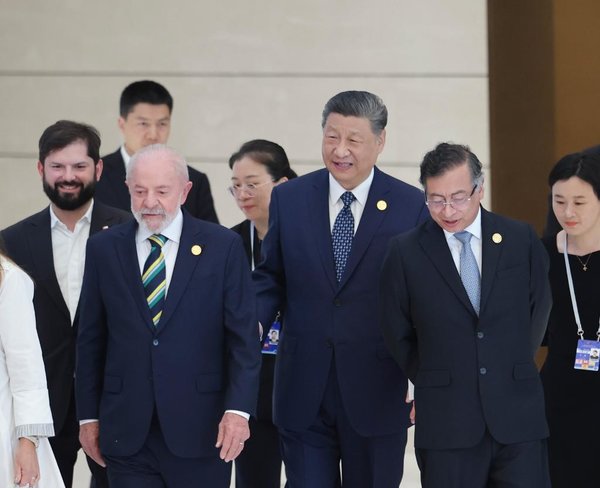 Xi Unveils Roadmap for Deepening Cooperation with LAC Countries Xi Unveils Roadmap for Deepening Cooperation with LAC Countries