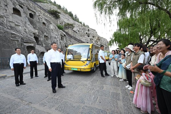 Xi Inspects Central Chinese City of Luoyang Xi Inspects Central Chinese City of Luoyang
